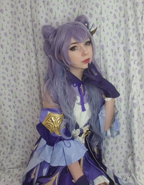 elefire the elf nice model photo