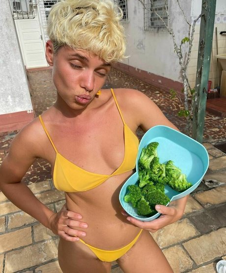 Bruna Linzmeyer Profile Photo