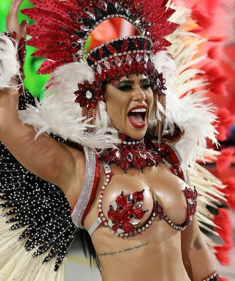 Larissa Tomasia pornstar best image