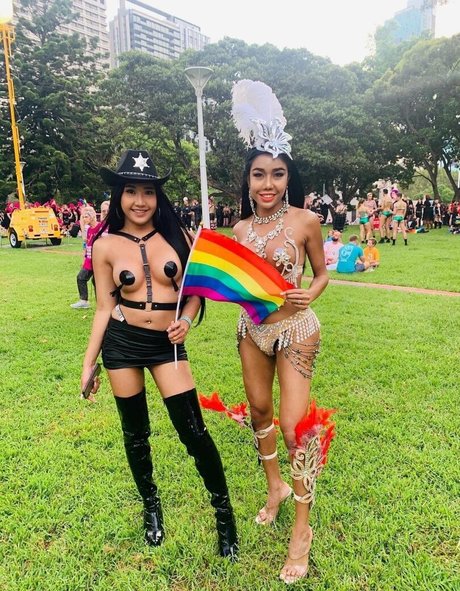 ladyboymos pretty pornstar gallery