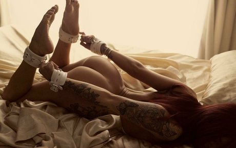 uncensored onlyfans top img