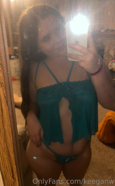 keeganw model hot img