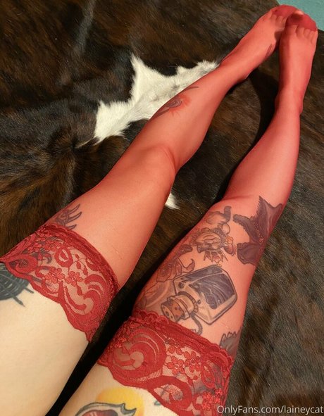 laineycat nudes model photo