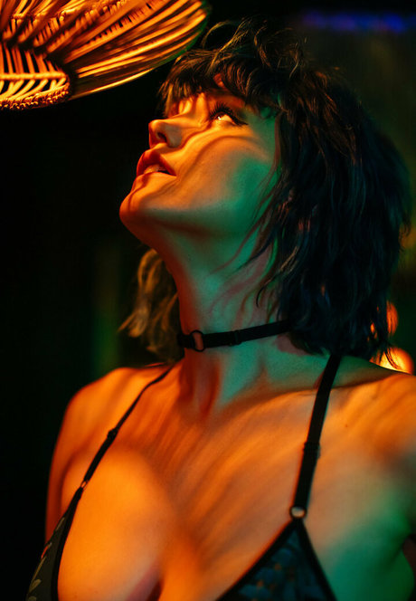 bluejayfree pornstar adult picture