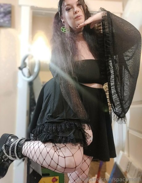 spacemom model nudes images