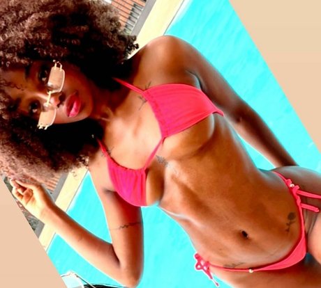 Lucero Black pornstar naked pictures