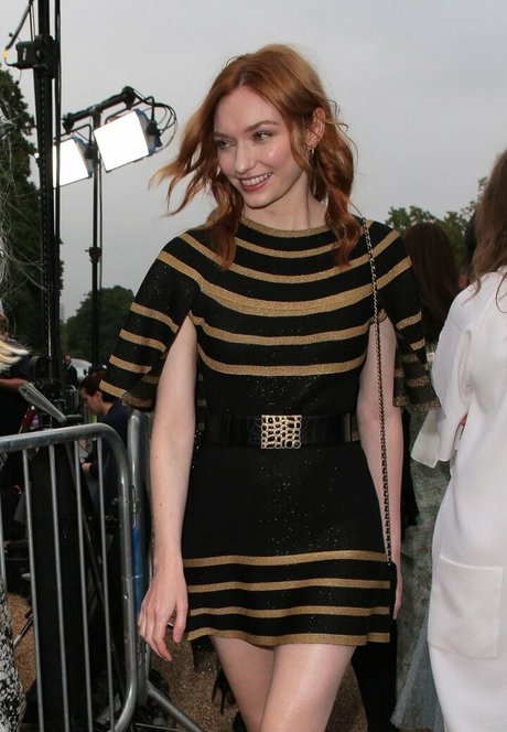 Eleanor Tomlinson beautiful actress pic