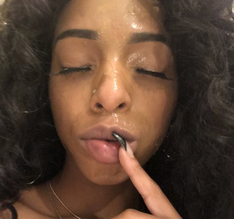 Briabackwoods pornstar nice photo