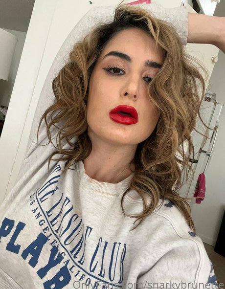 snarkybrunette best actress photo