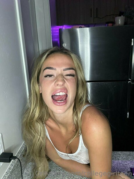 blonde milf big tits onlyfans free xxx img