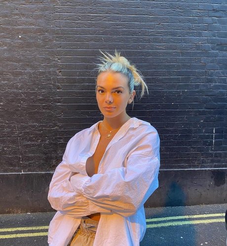 pov asian onlyfans nude photos