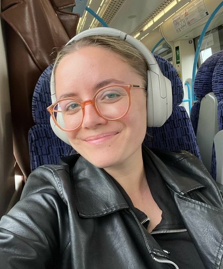 Adventures And Naps star erotic galleries