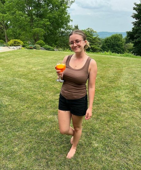 Adventures And Naps star pornographic images