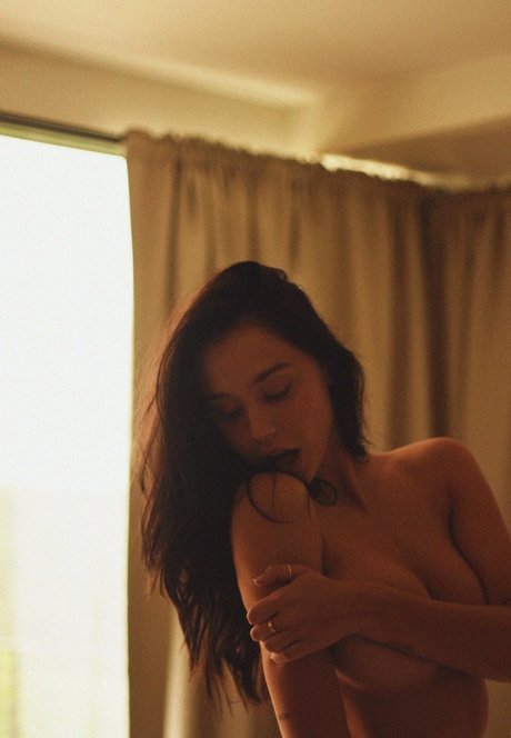 ebony smoking onlyfans top photo