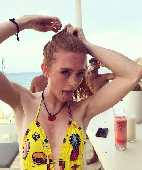 wife blowjob onlyfans hot xxx pics