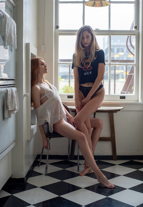 Holly Hicks high quality star galleries