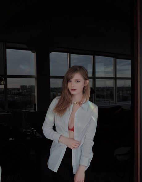 Ella Freya pornstar high quality photo