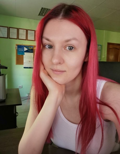 Alice Inferno nude pornstar image