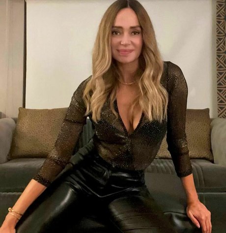 gay asian onlyfans porn image