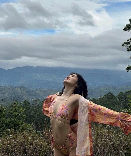 Kika Kim erotic actress archive