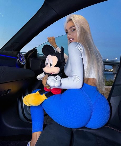 dianka yan free actress photo