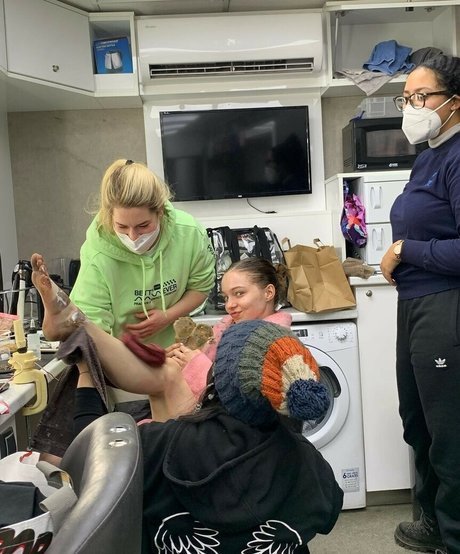 Emma Myers xxx model gallery