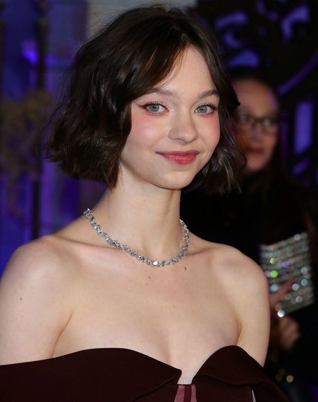 Emma Myers best model picture