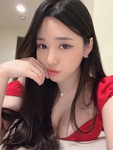 Ploo pornstar hot pictures