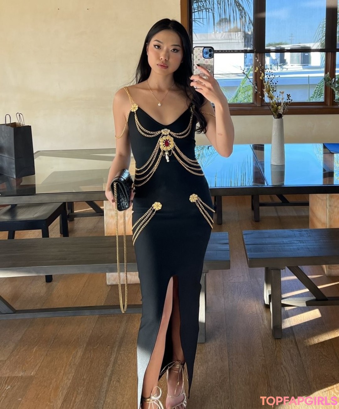 muscle girls onlyfans pornographic image