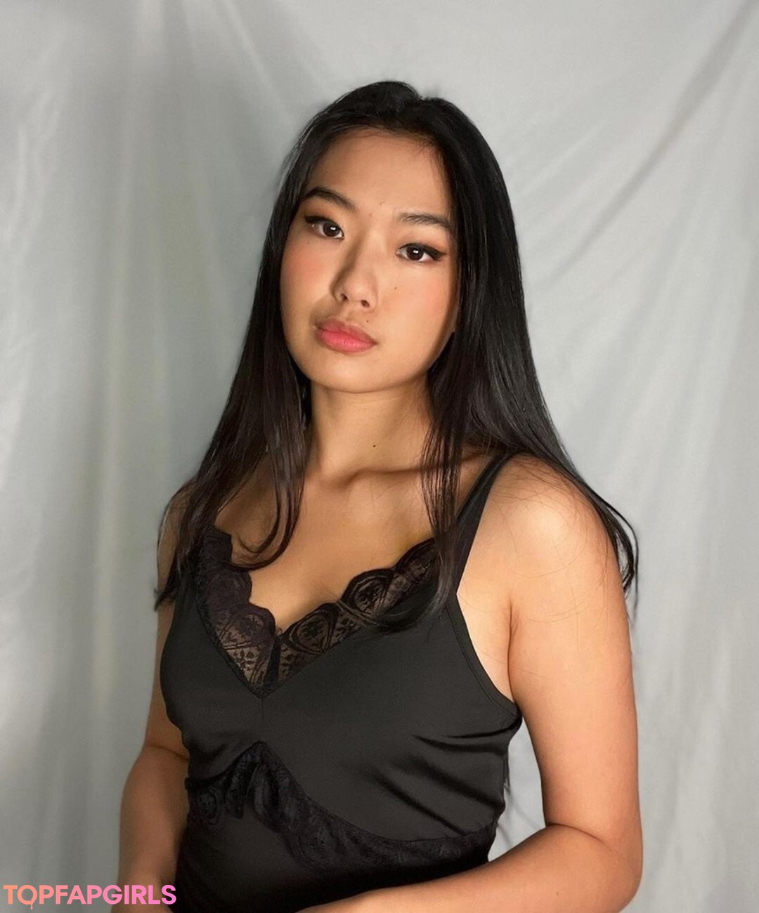 nerdy onlyfans hot nude picture