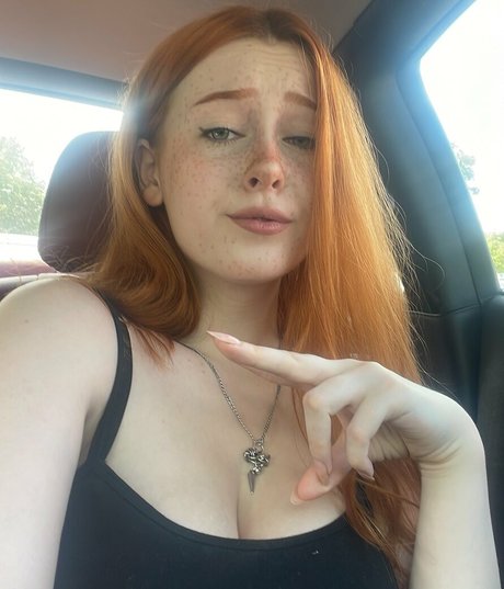 KDRkitten nudes pornstar pic