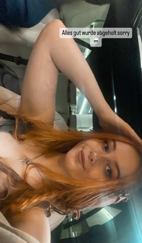 KDRkitten nude pornstar photo