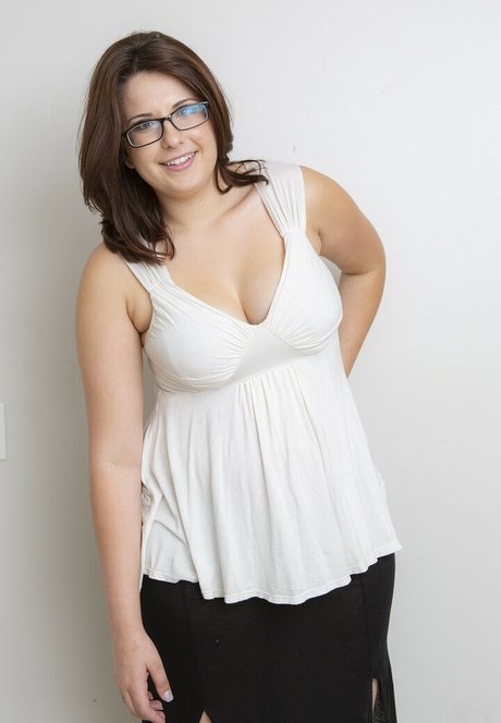 nude pregnant onlyfans art porn archive