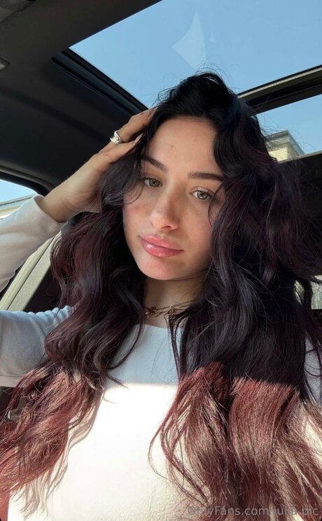 Julia Pic exclusive pornstar gallery