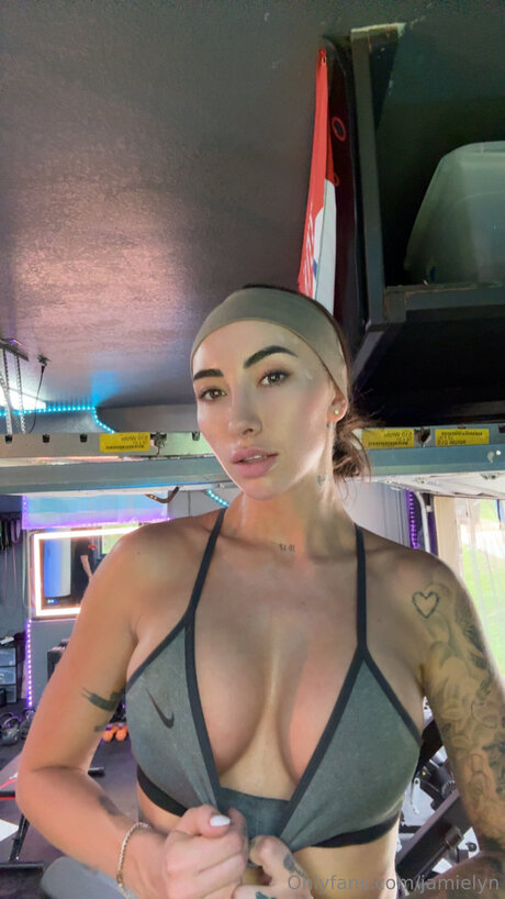 Jamielyn top model images