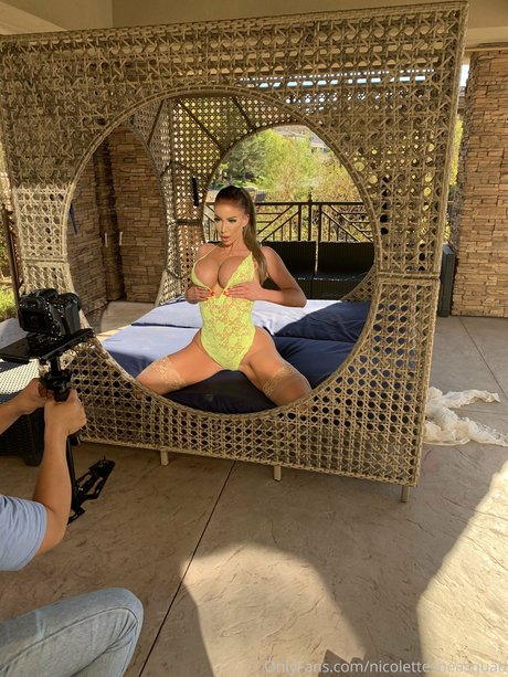 shemale fucks girl onlyfans art xxx pictures