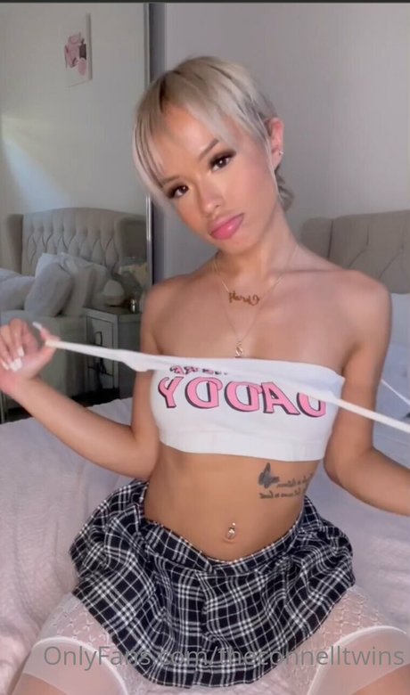 Carly Christy_ pretty star archive