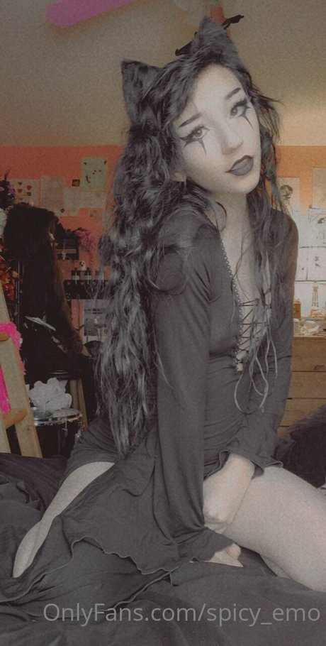 Spicyemo nice star pic