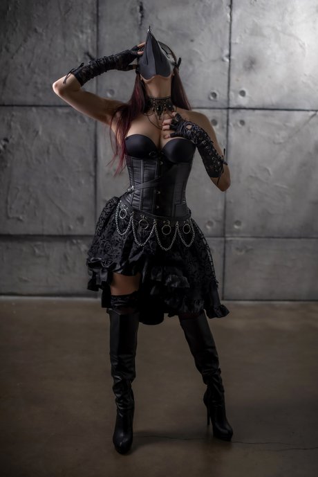 Kara Corvus naked model gallery