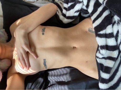 Sxpientia pornstar art photos