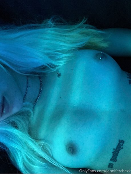 Sxpientia model naked pics