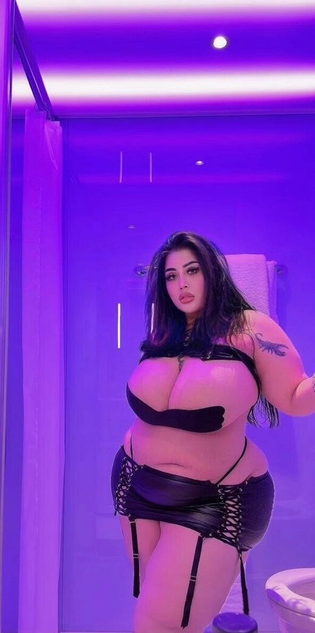 huge dick onlyfans beautiful img