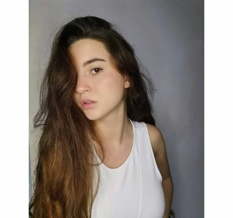 Eva Batista top model picture