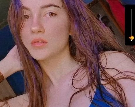 Eva Batista naked star pic