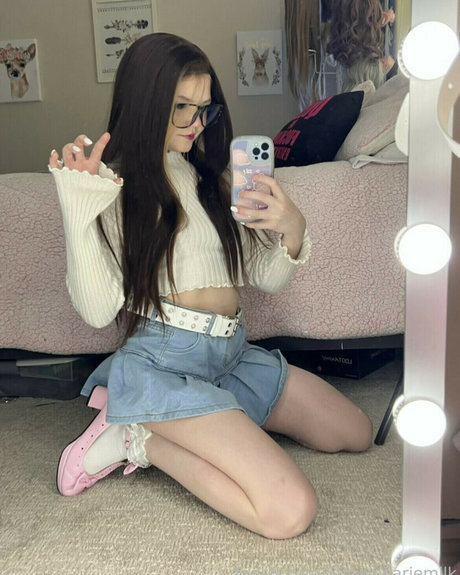 brunette ass onlyfans hot pics