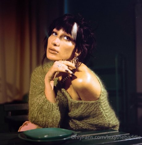 Alexis Afshar pornstar exclusive gallery