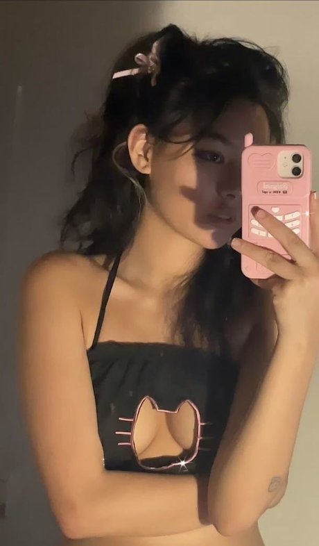 old young lesbian onlyfans beautiful pictures