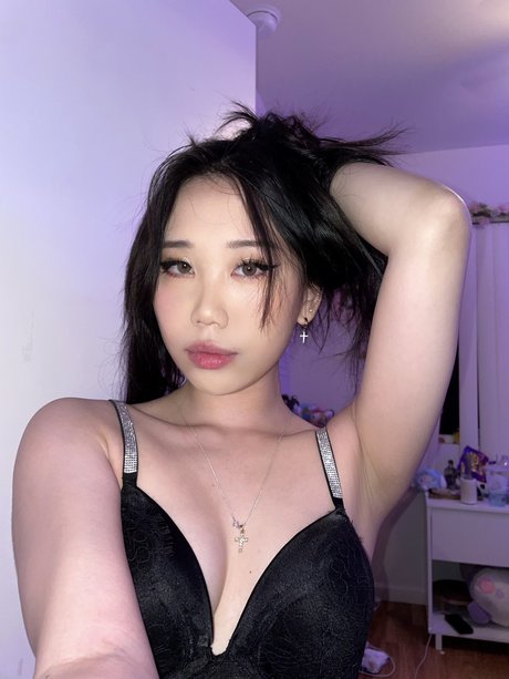 Karinerino model sex pic