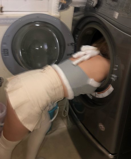 Karinerino star naked photo