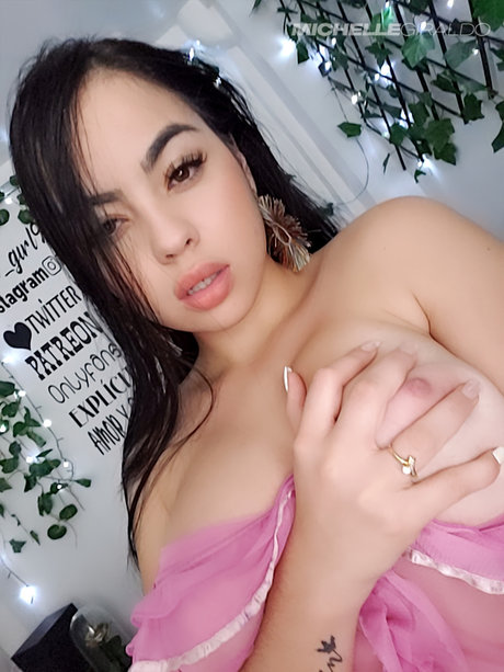 Michelle Giraldo nice model picture